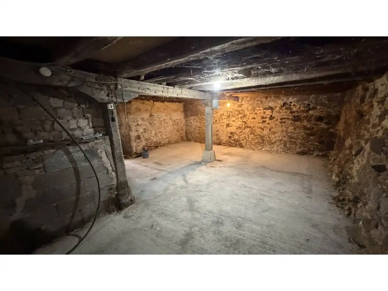 Casa o xalet en venda en Merindad de Sotoscueva amb Jardí privat i Terrassa