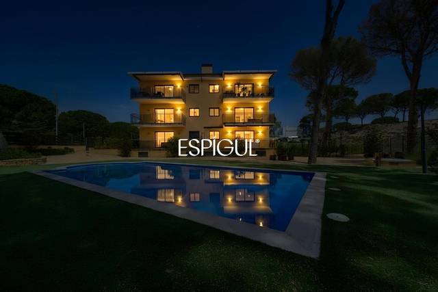 Piso en Venta en de la Torre Mora, 4 en Platja de Pals