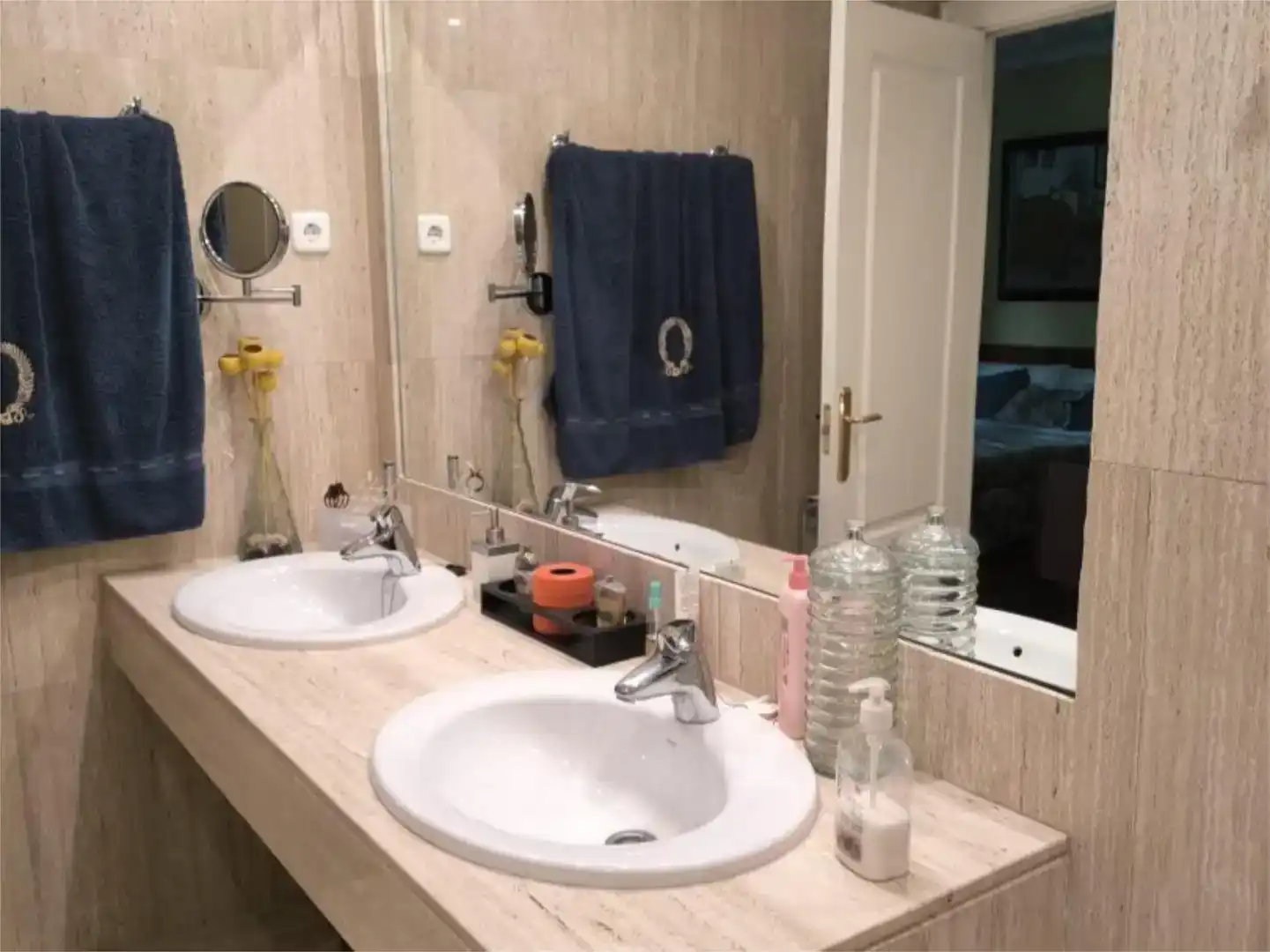 Badezimmer von Wohnung zum Verkauf in Torrelodones mit Klimaanlage, Schwimmbad und Balkon