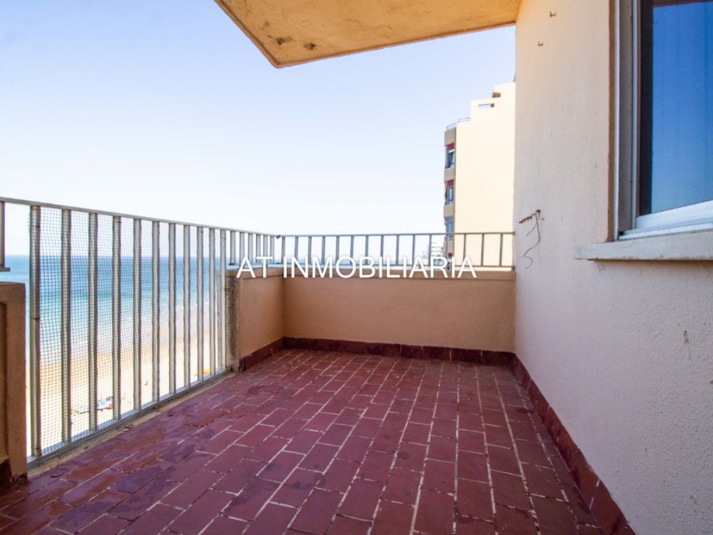 Terraza de Piso en venta en  Cádiz Capital con Terraza