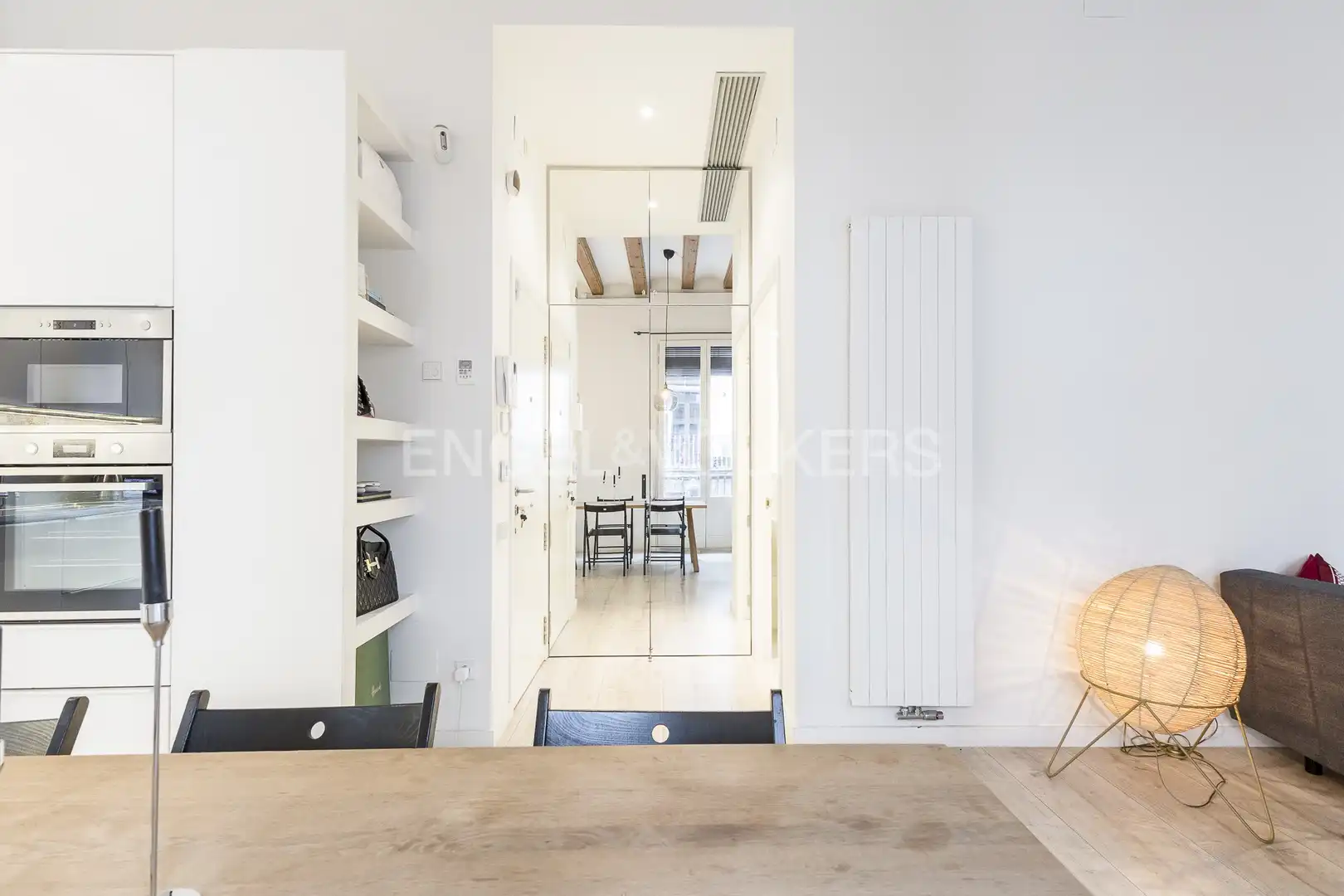 Vista exterior de Loft de alquiler en Barcelona con Calefacción, Terraza y Amueblado