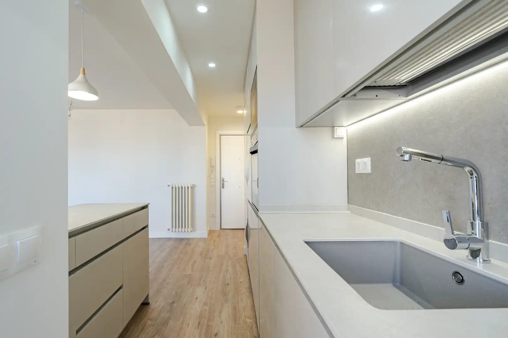 Küche von Wohnung zum Verkauf in San Sebastián de los Reyes mit Klimaanlage und Heizung
