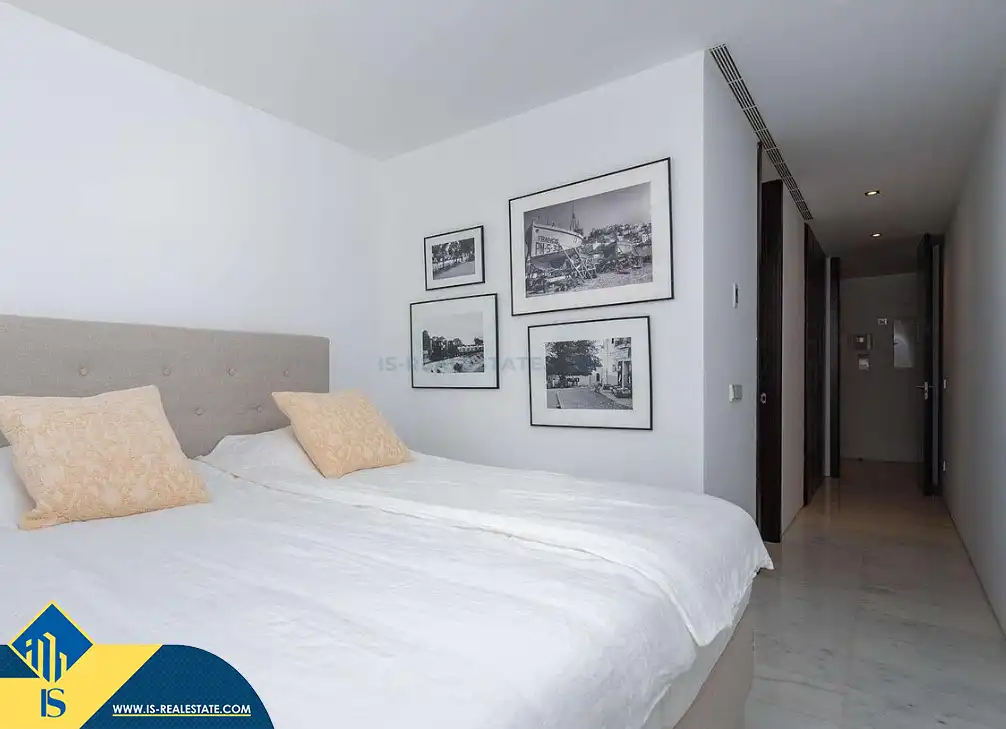 Dormitori de Àtic en venda en Santa Eulària des Riu amb Terrassa, Moblat i Piscina comunitària