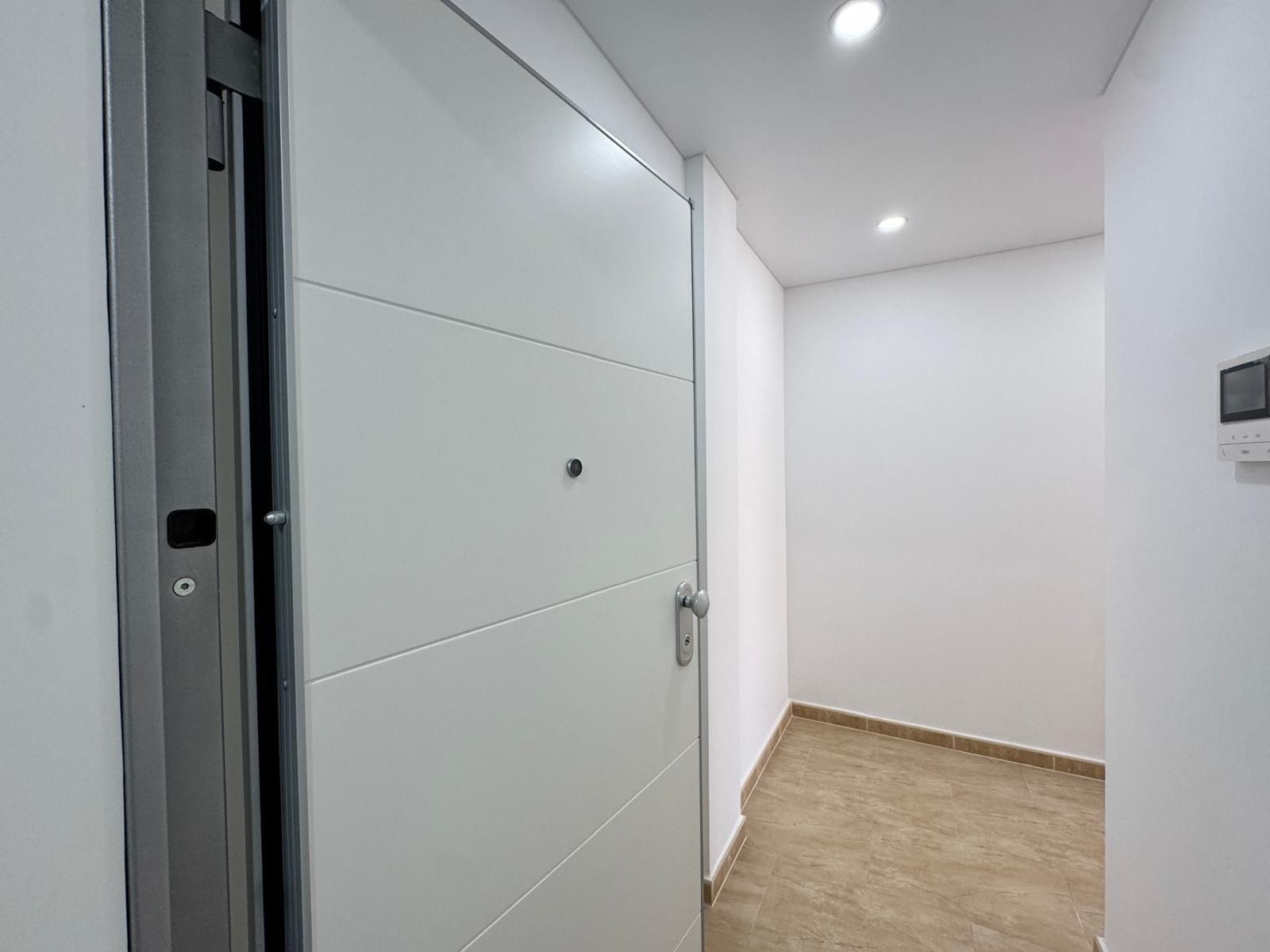 Apartment for sale in Torrevieja  with Air Conditioner, Heating and Private garden