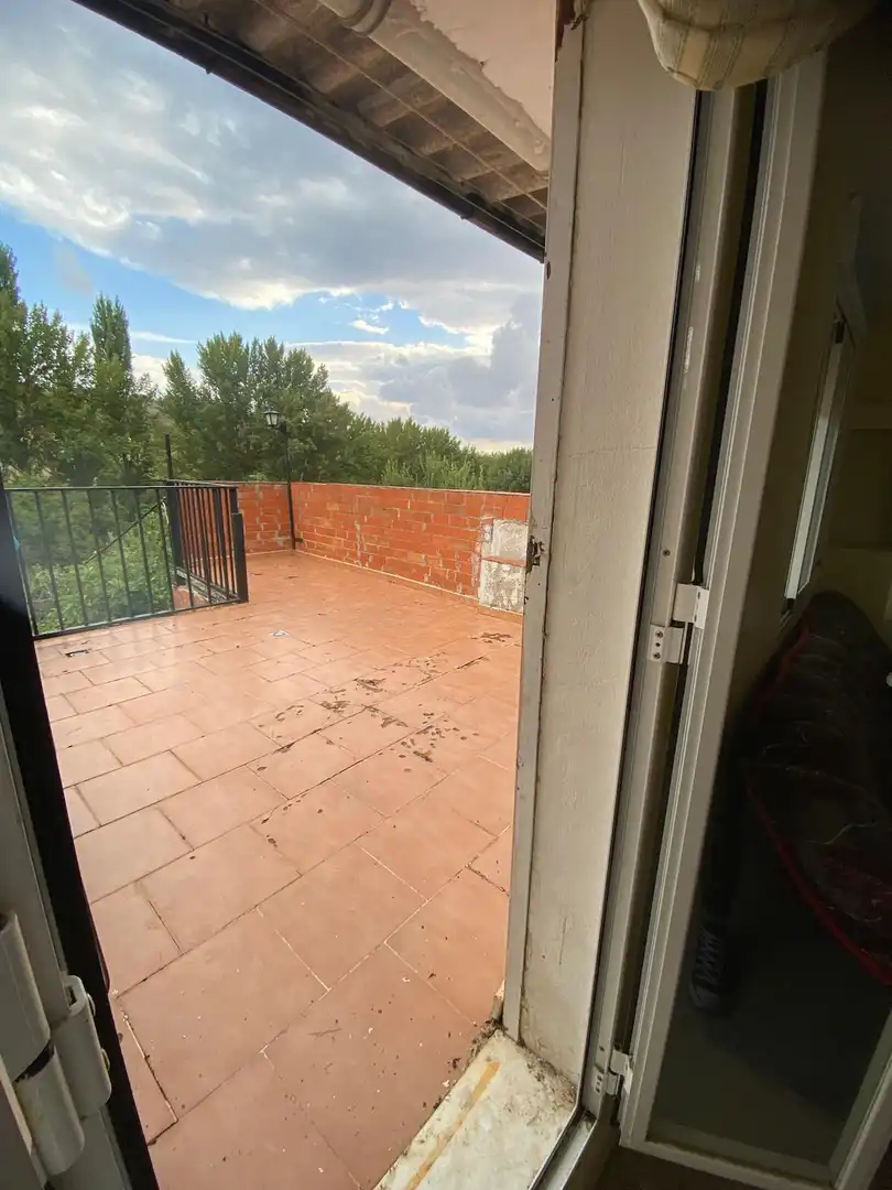 Balcony of Houses for sale in Pineda de Gigüela  with Heating, Storage room and Furnished