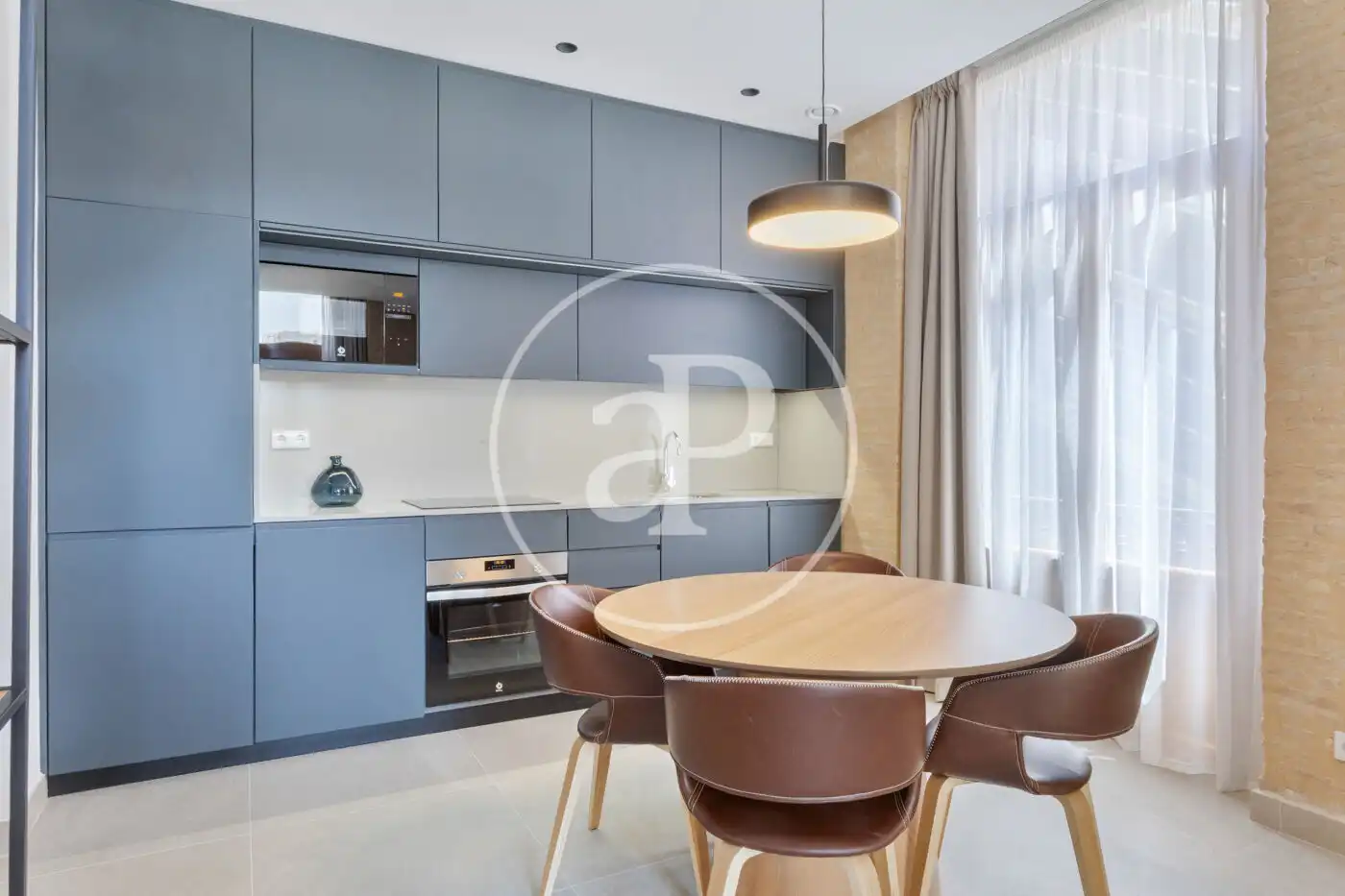 Flat for rent in Calle de Pérez Bayer, Sant Francesc