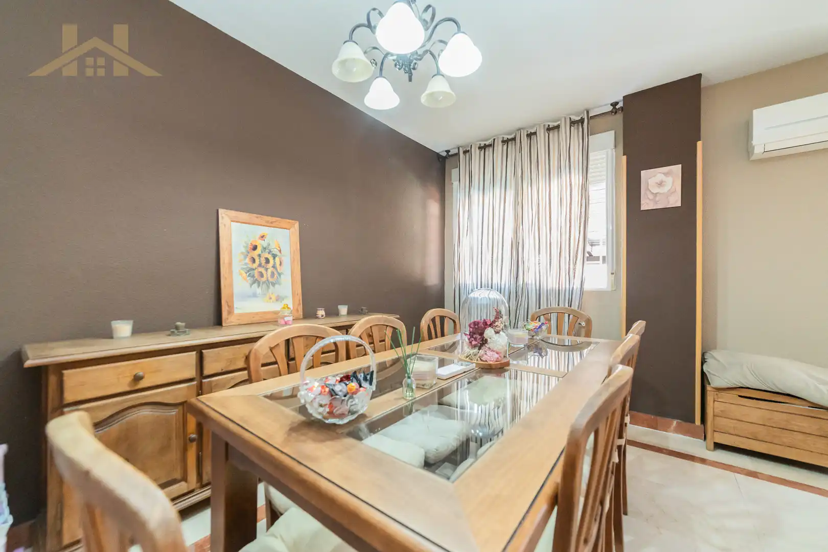 Chalet con terraza en venta en Calle Jazmín, imagen 3