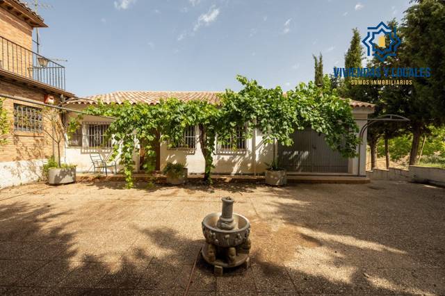 Finca rústica en Venta en  Aynadamar en Haza Grande
