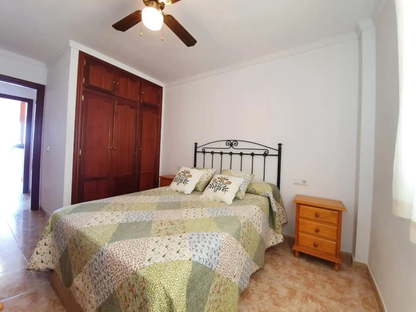 Flat for rent in Camino Cerro Gordo, Parque de la Paloma