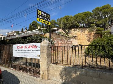 Wohnbaugrundstück zum Verkauf in Carretera Barcelona