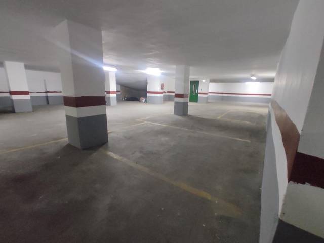 Garaje en Venta en El Carme