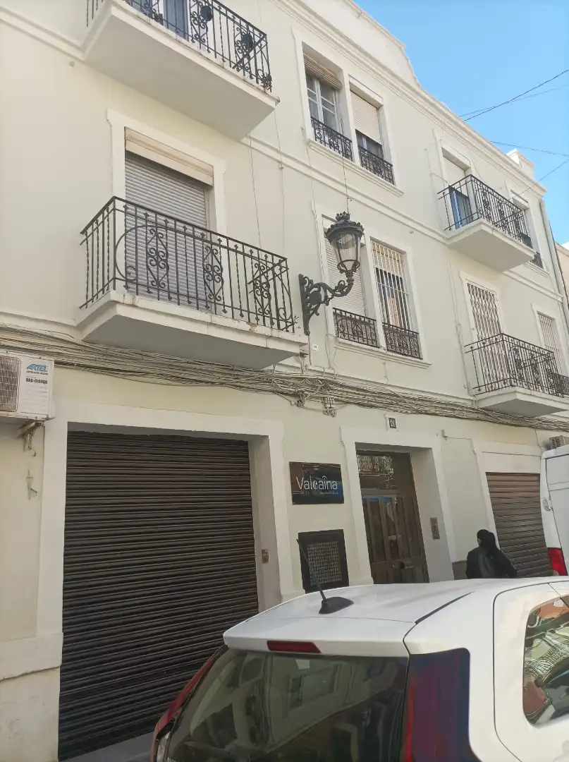 Vista exterior de Piso en venta en Valencia con Terraza y Balcón