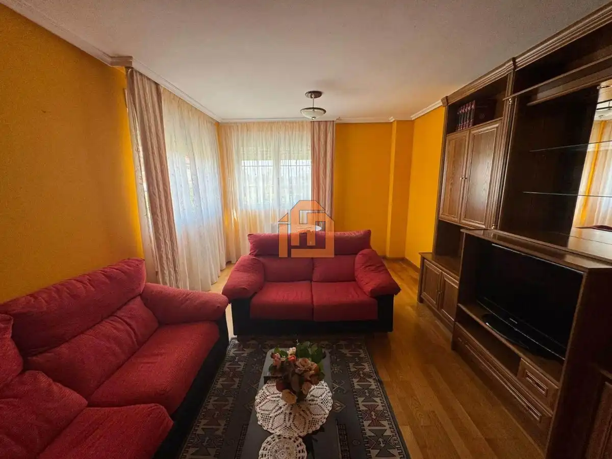 Wohnung zum Verkauf in Calle Goya, Trobajo del Camino