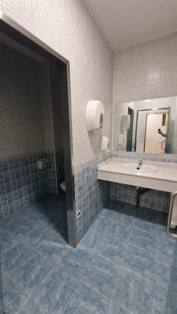 Badezimmer von Geschaftsraum zur Miete in León Capital 