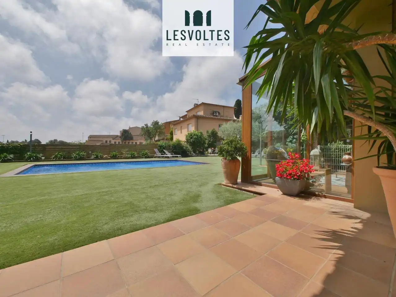 Exterior view of Houses for sale in Mont-ras  with Air Conditioner, Heating and Private garden
