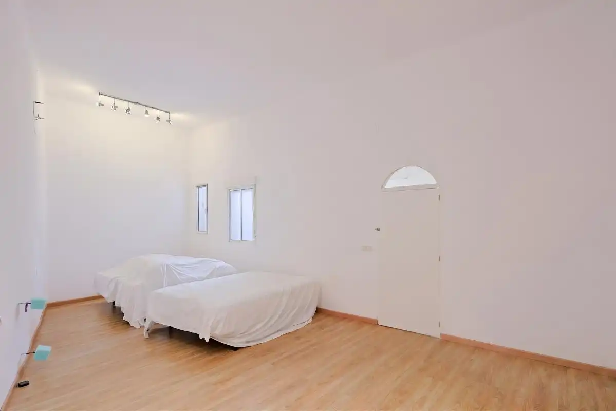 Dormitori de Planta baixa en venda en Madrid amb Calefacció