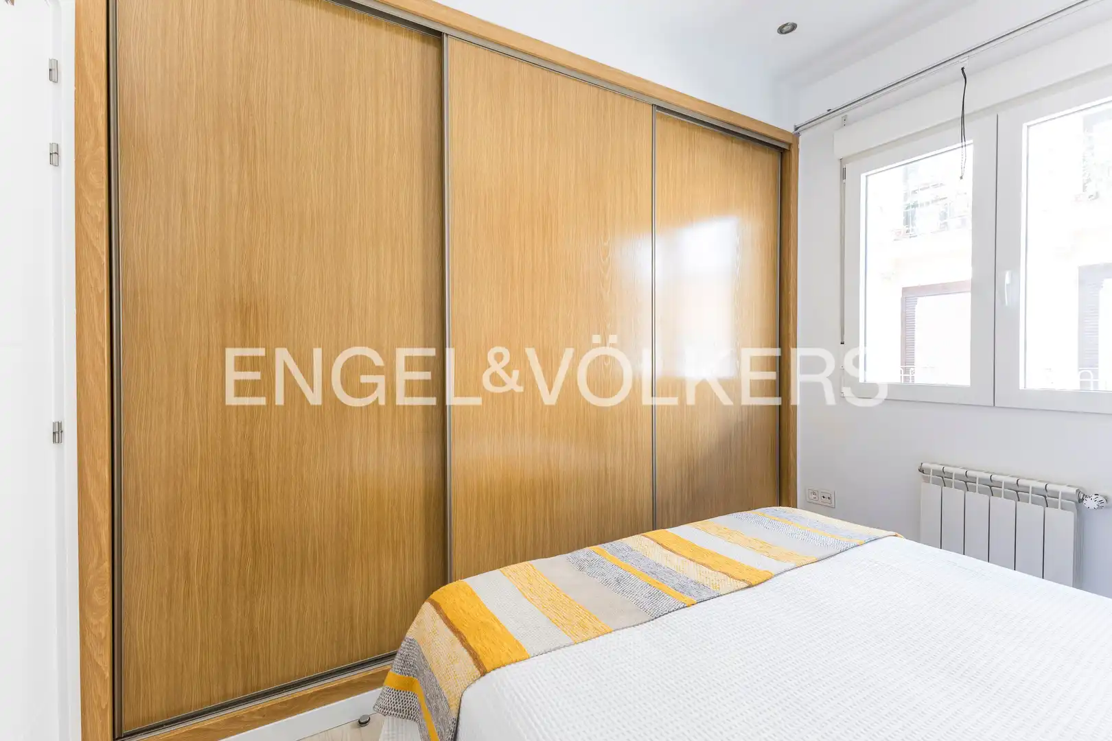 Habitación de Piso en venta en Madrid con Aire acondicionado y Calefacción