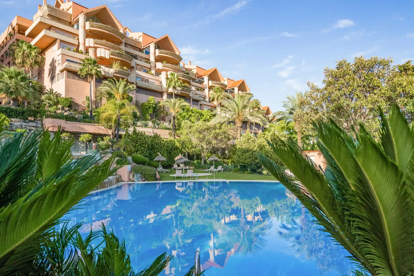 Apartament amb piscina en venda a Marbella Centro
