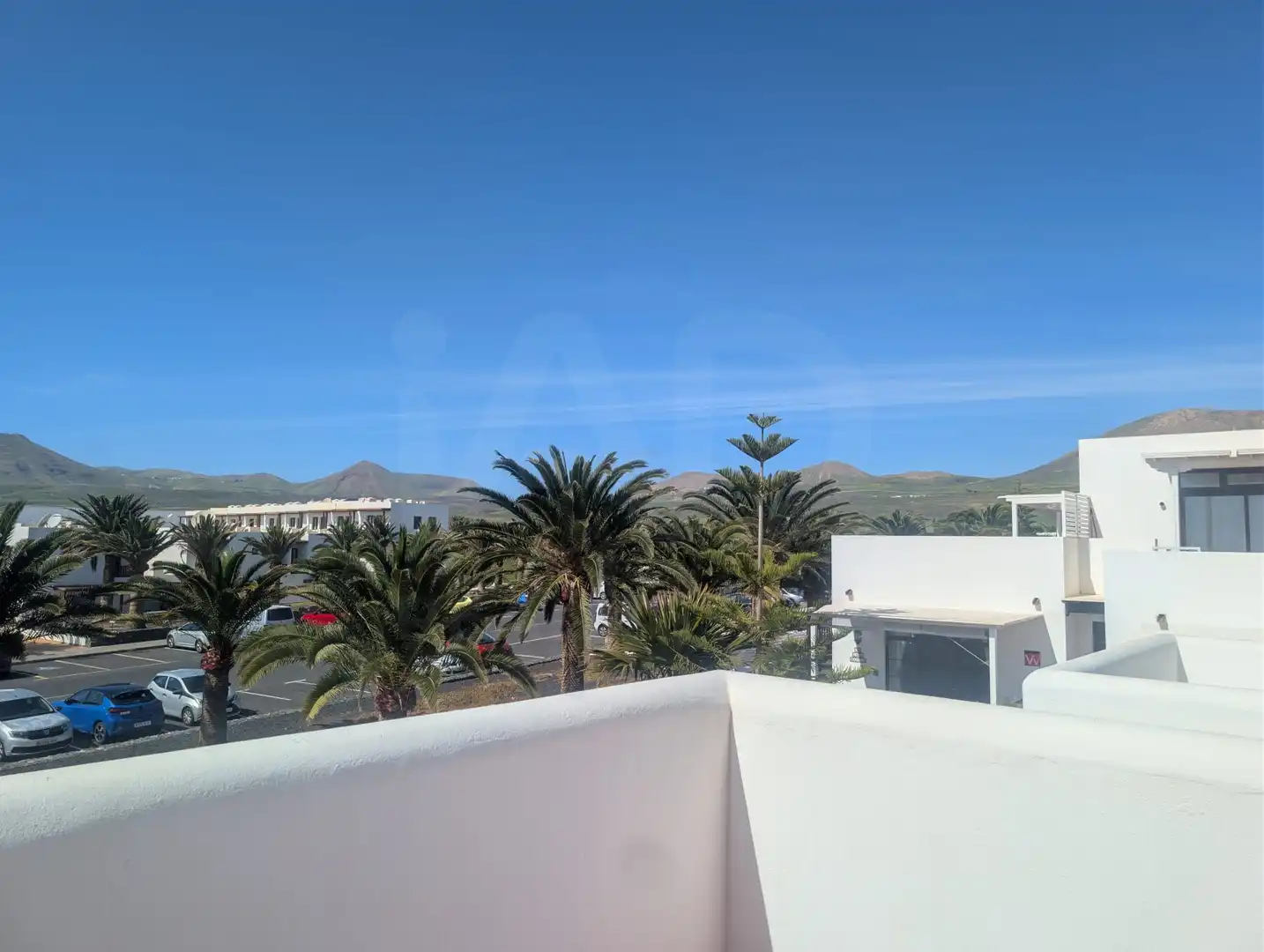 Vista exterior de Casa adosada en venta en Yaiza con Calefacción, Terraza y Piscina