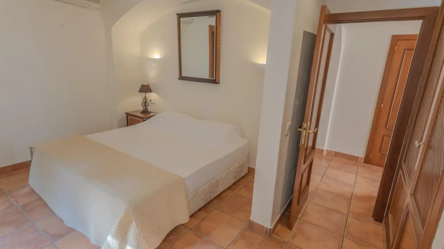 Dormitori de Casa o xalet en venda en Calvià amb Aire condicionat, Piscina i Piscina comunitària