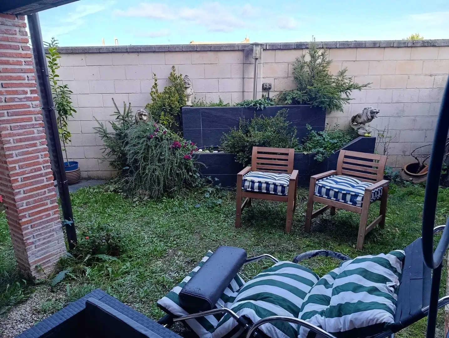 Terraza de Casa adosada en venta en Valverde de la Virgen con Jardín privado, Terraza y Balcón