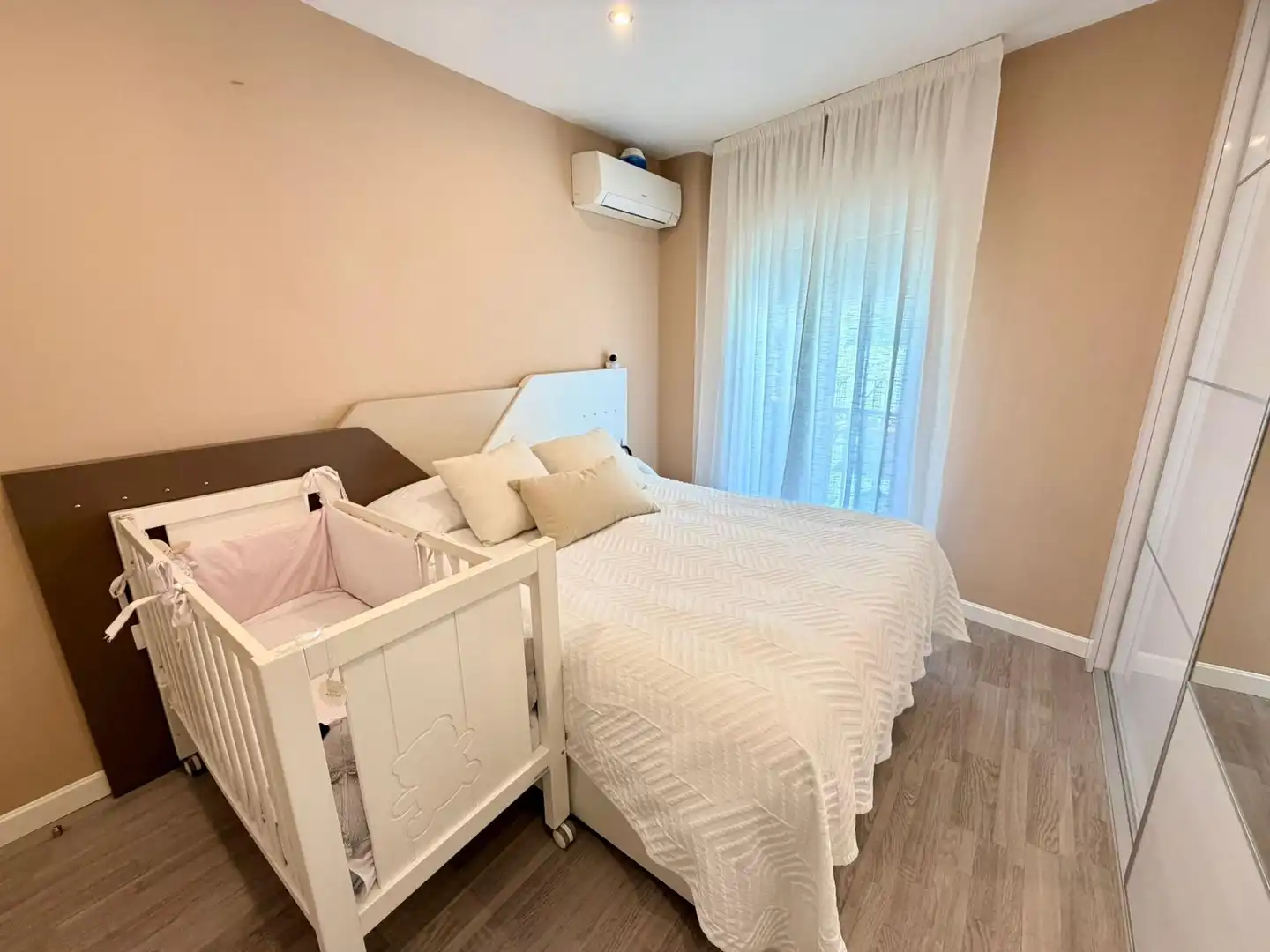 Bedroom of Flat for sale in Antequera  with Air Conditioner, Heating and Balcony