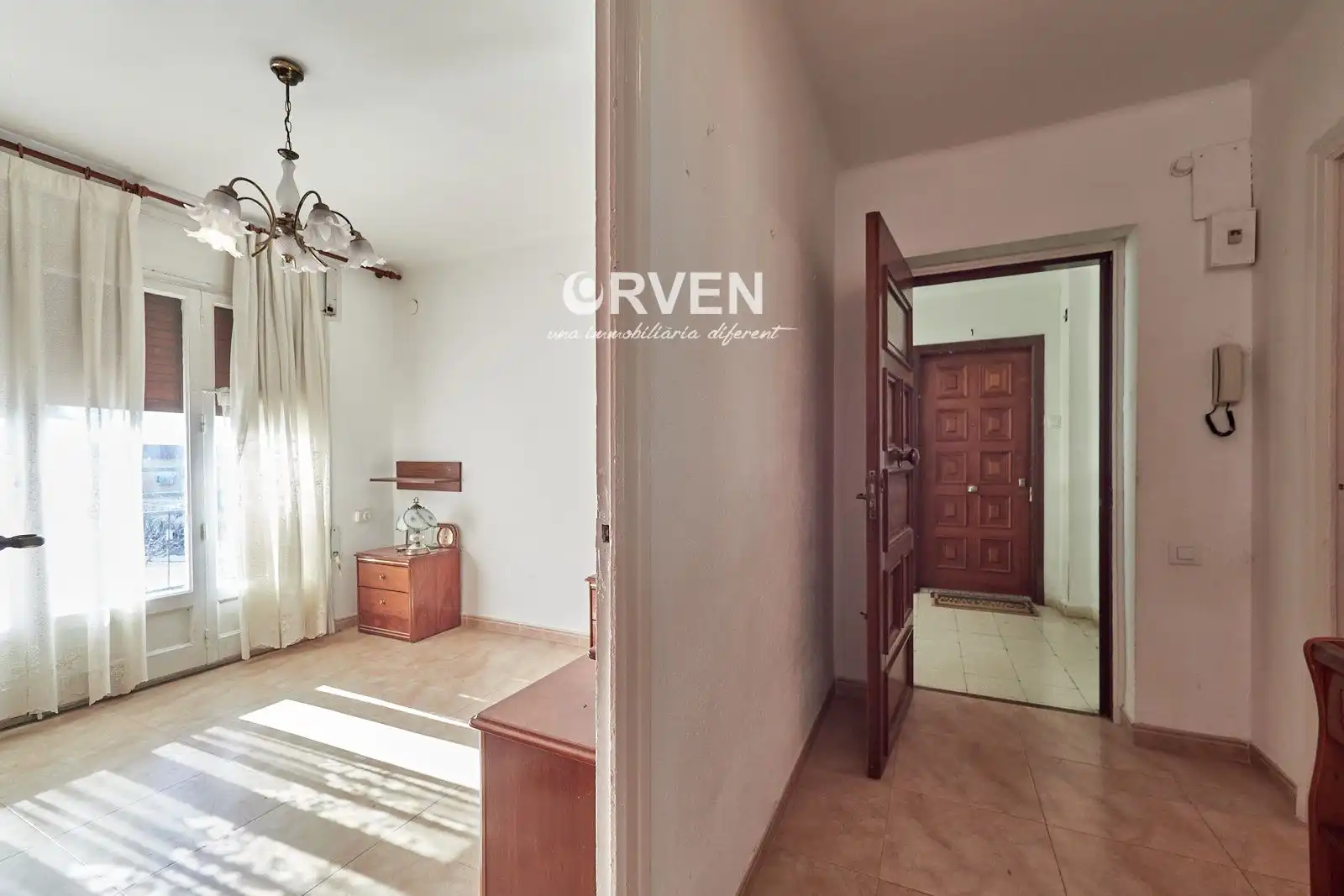 Wohnung zum Verkauf in Torredembarra mit Heizung, Terrasse und Ofen