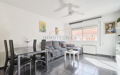 Living room of Flat for sale in  Barcelona Capital  with Air Conditioner