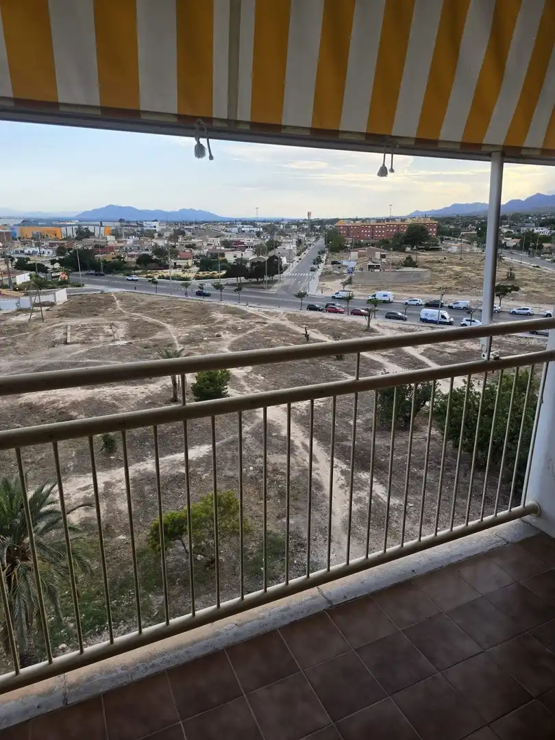 Flat with terrace for sale in Calle JOAQUIN MARTINEZ MACIA, imagen 4