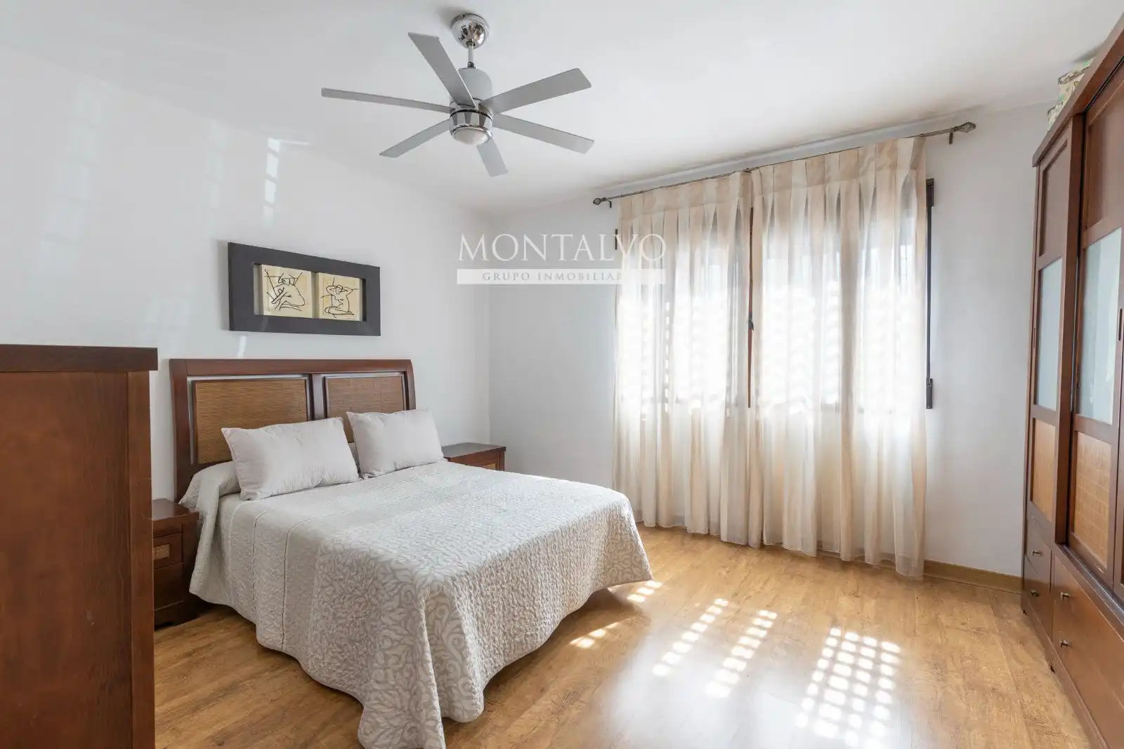 Habitación de Casa adosada en venta en Chauchina con Aire acondicionado, Calefacción y Piscina