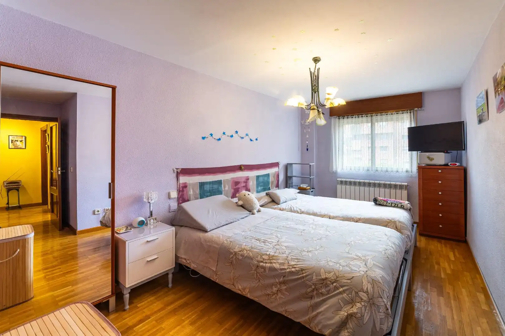 Bedroom of Flat for sale in Valladolid  with Heating, Storage room and Community pool