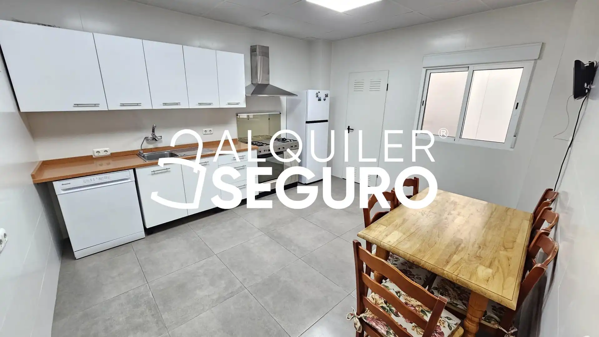 Cocina de Piso de alquiler en  Murcia Capital con Aire acondicionado, Calefacción y Amueblado
