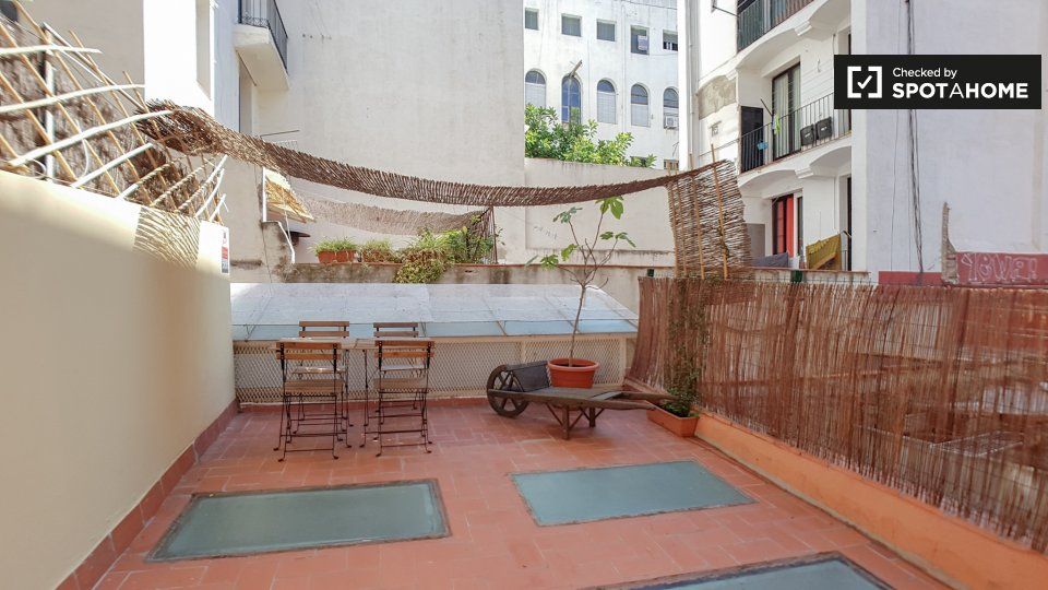 Piso de alquiler en El Raval