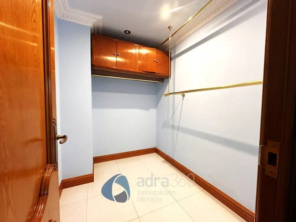 Houses for sale in Lardero  with Air Conditioner, Heating and Private garden