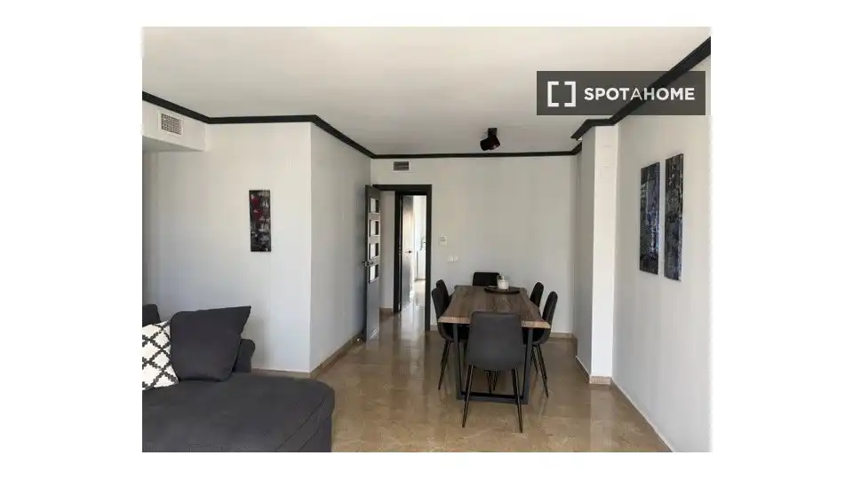 Dining room of Flat for rent in Valencia  with Air Conditioner, Heating and Furnished