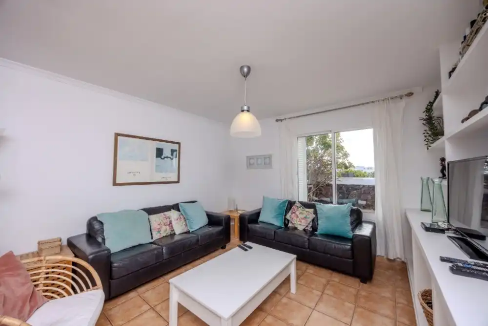 Sala d'estar de Casa o xalet en venda en Yaiza amb Terrassa