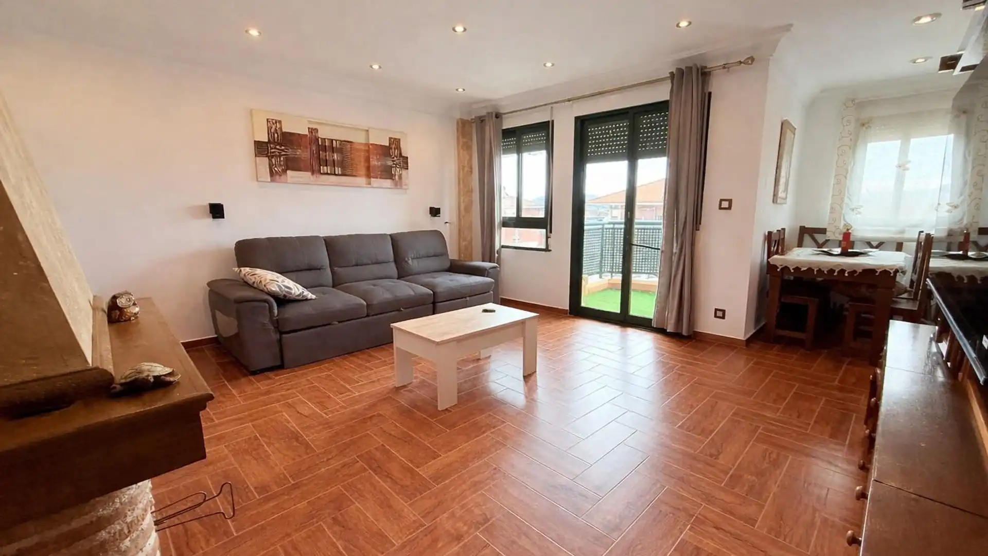 Sala de estar de Ático en venta en Orihuela con Aire acondicionado, Terraza y Balcón