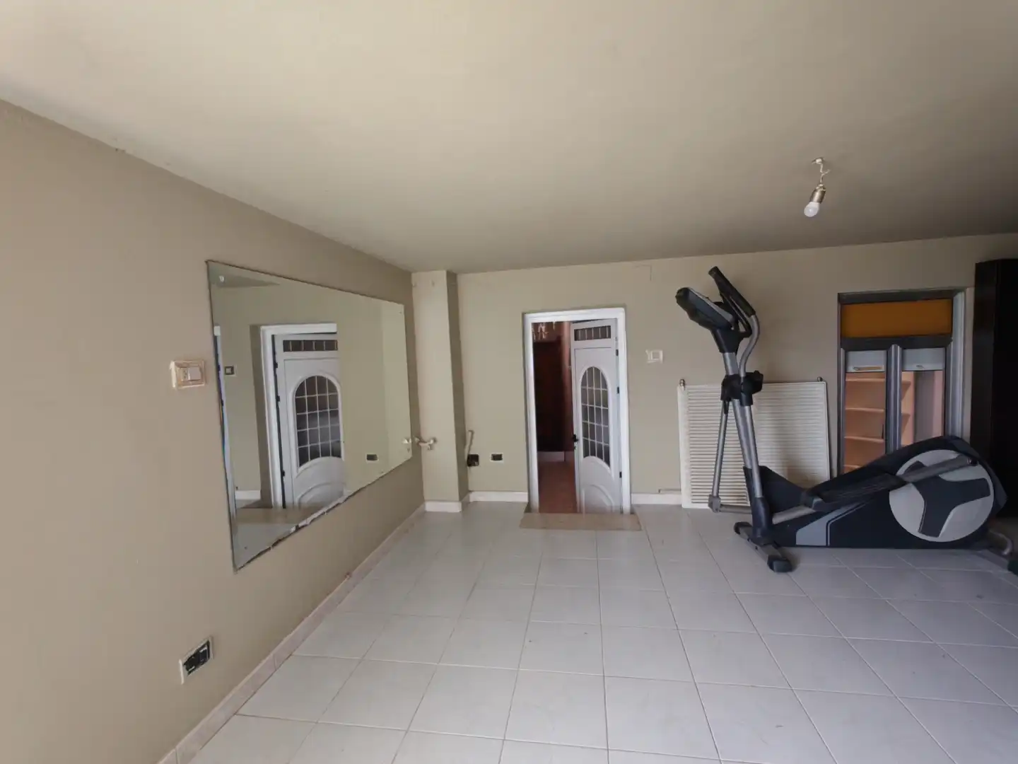 Detached homes for rent in A Laracha    with Terrace, Storage room and Furnished