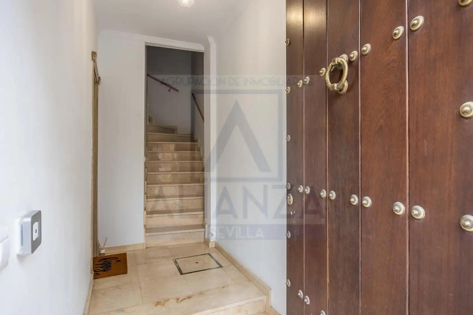 Flat for sale in Camas  with Air Conditioner, Heating and Terrace
