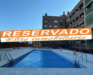 Piscina de Pis en venda en Alcorcón amb Aire condicionat i Terrassa