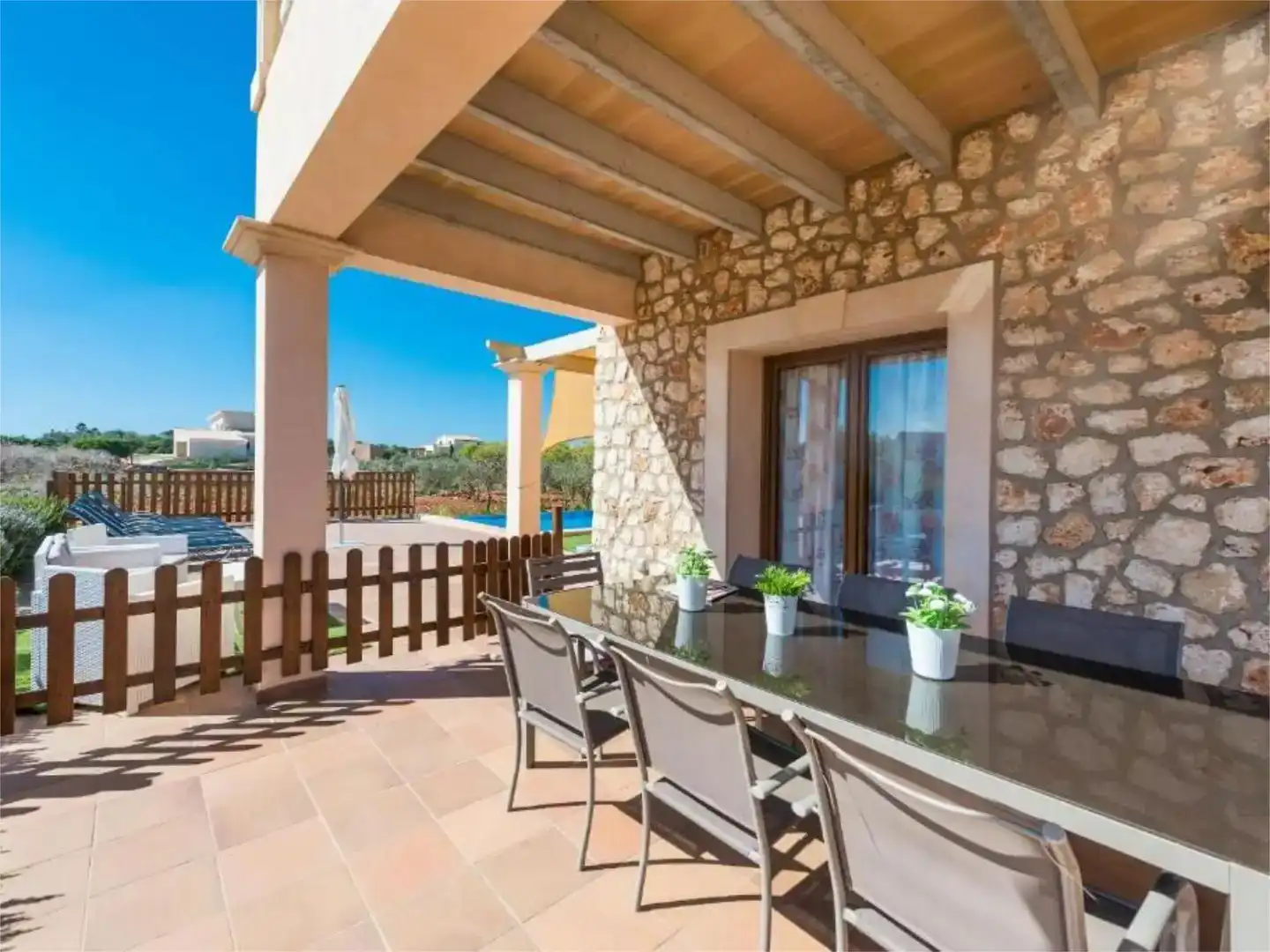 Terrassa de Finca rústica de lloguer en Manacor amb Aire condicionat, Jardí privat i Traster