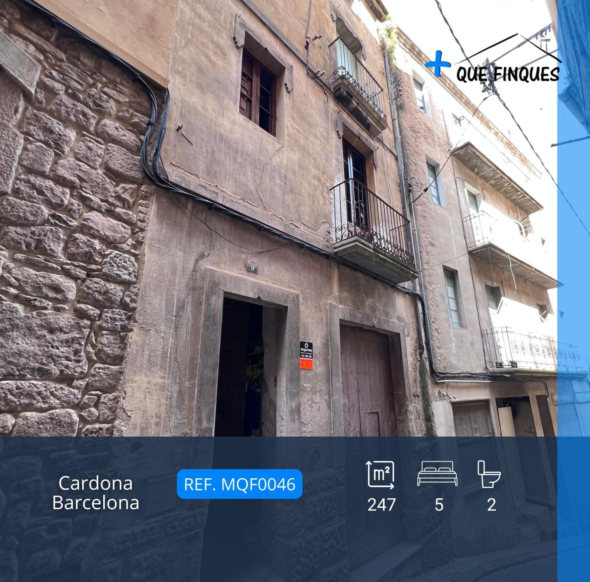 Exterior view of Single-family semi-detached for sale in Cardona  with Private garden, Terrace and Balcony