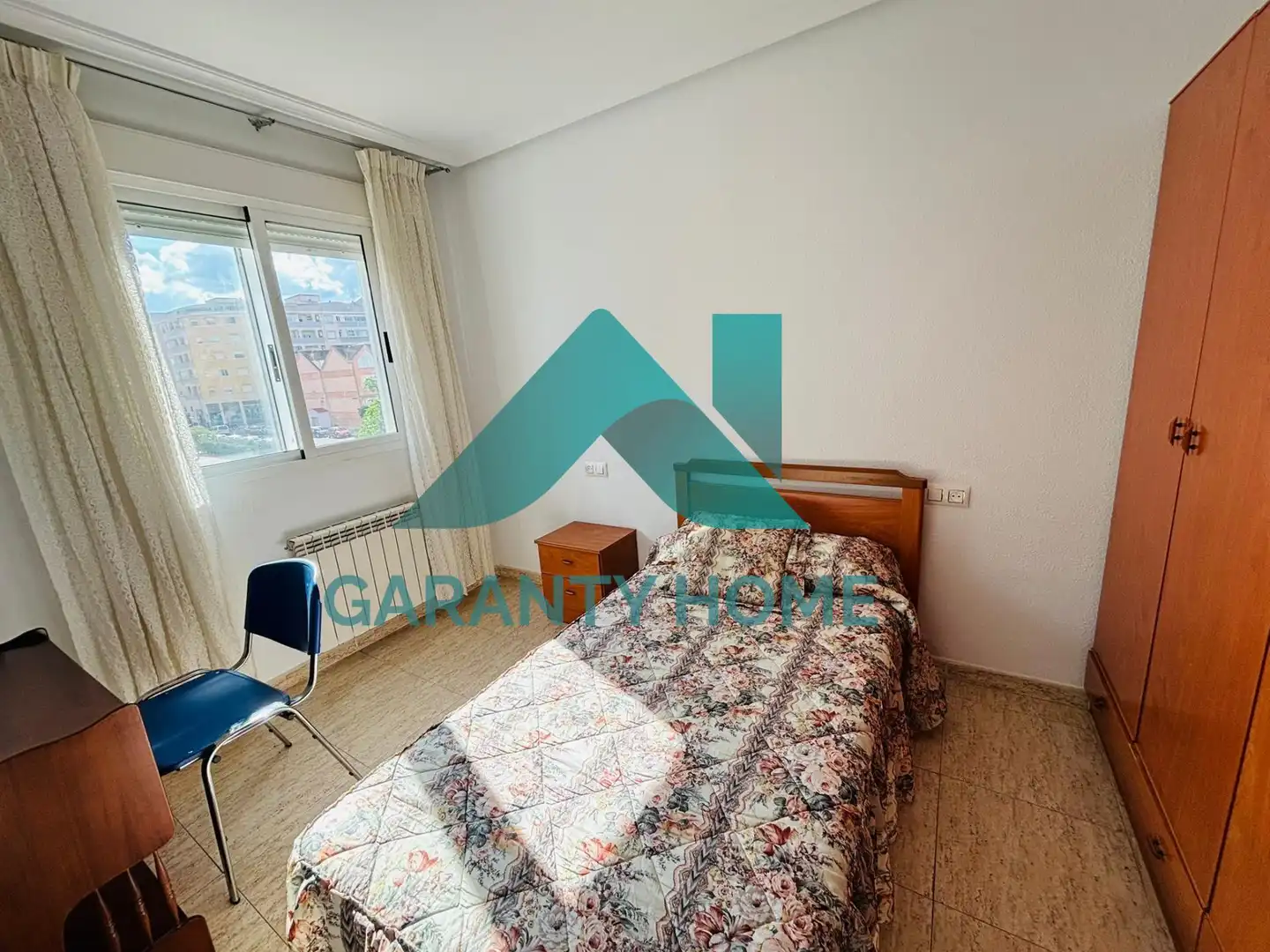 Bedroom of Flat for rent in Cáceres  with Air Conditioner, Heating and Terrace
