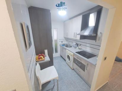 Cuina de Pis en venda en  Jaén Capital amb Aire condicionat