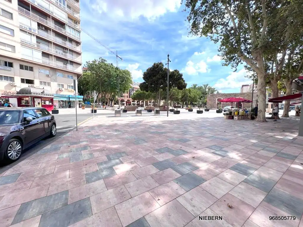 Local comercial en alquiler en Calle Canales 18, imagen 7