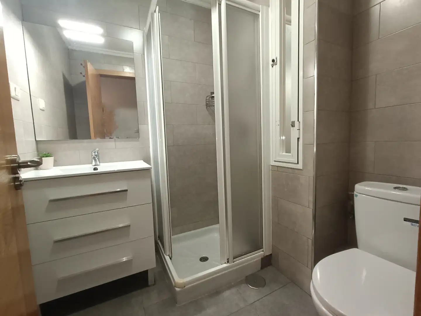 Flat for sale in Rúa Travesía de Vigo, Travesía de Vigo - San Xoán