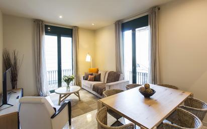 Living room of Flat to rent in  Barcelona Capital  with Air Conditioner, Heating and Furnished