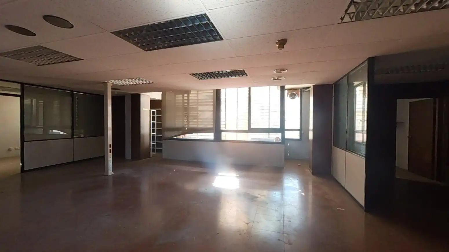 Bureau avec ascenseur à vendre à Barcelona - Carrer Pau Claris, imagen 17