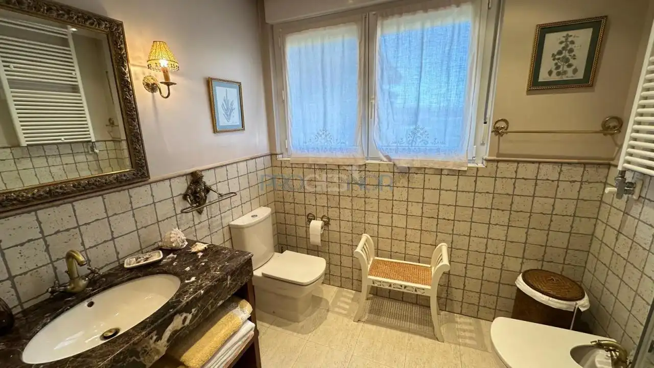 Reihenhaus mit Pool zum Verkauf in Rengalengo, imagen 35