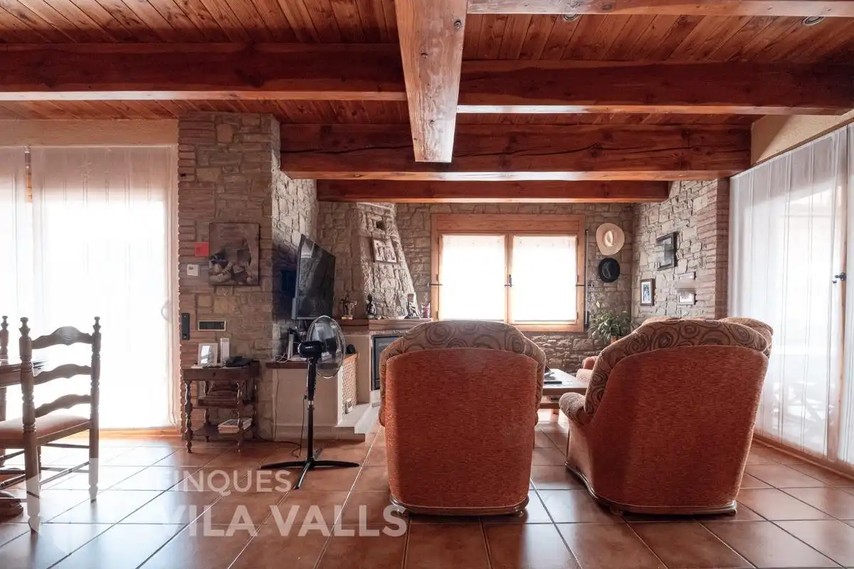 Sala d'estar de Casa o xalet en venda en Castellterçol amb Calefacció, Jardí privat i Terrassa